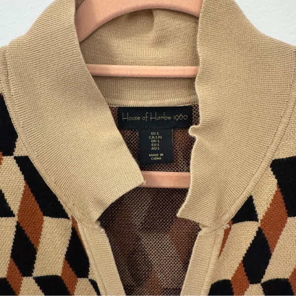 Pattern Sweater Dress - Picture 4 of 4